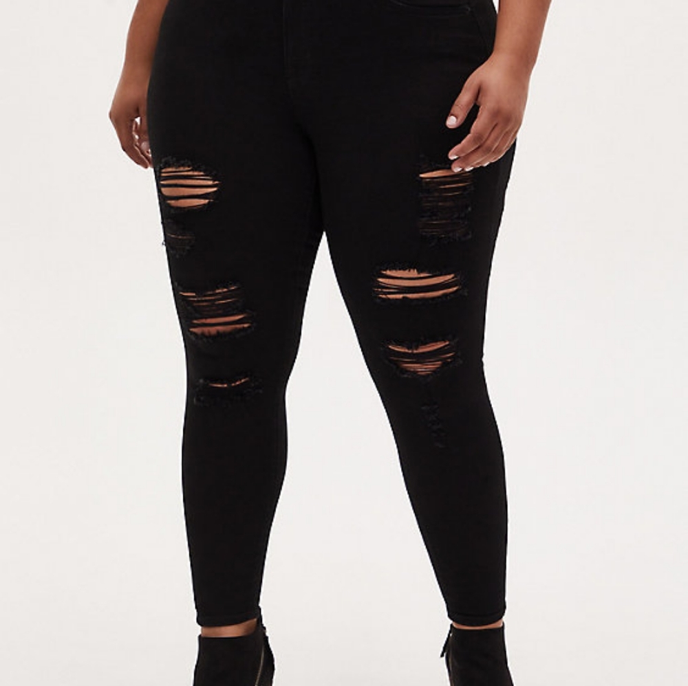 Torrid Sky High Skinny Black Distressed Jeans